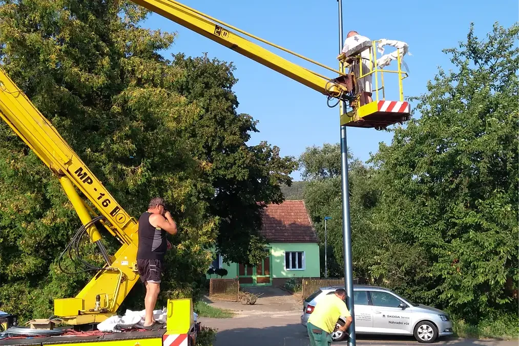 Veřejné LED osvětlení, EFEKT – Klobouky u Brna, Bohumilice