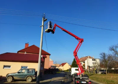 Vysokozdvižná plošina - Popovice, Uherské Hradiště